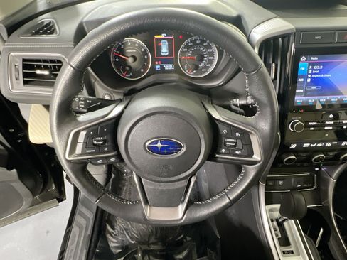 Used 2022 Subaru Ascent Premium w/ Convenience Package image 11