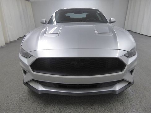 Used 2019 Ford Mustang Coupe w/ Ford Safe & Smart Package RWD image 2