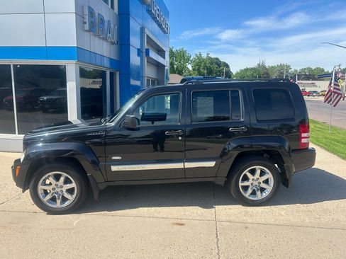 Used 2012 Jeep Liberty Sport AWD/4WD image 1