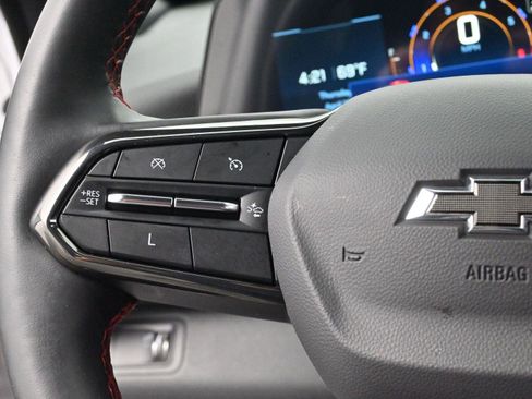 Used 2025 Chevrolet Equinox RS FWD image 19