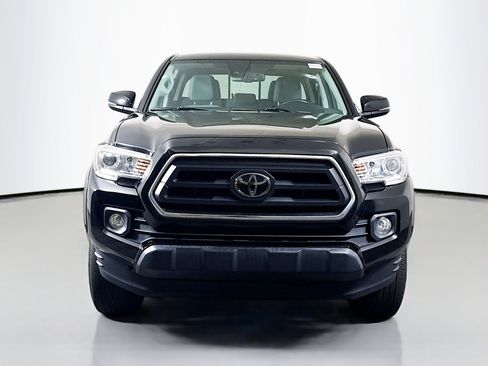 Used 2023 Toyota Tacoma SR5 RWD image 2