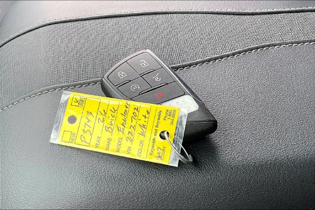 Used 2026 Buick Enclave Preferred FWD image 35