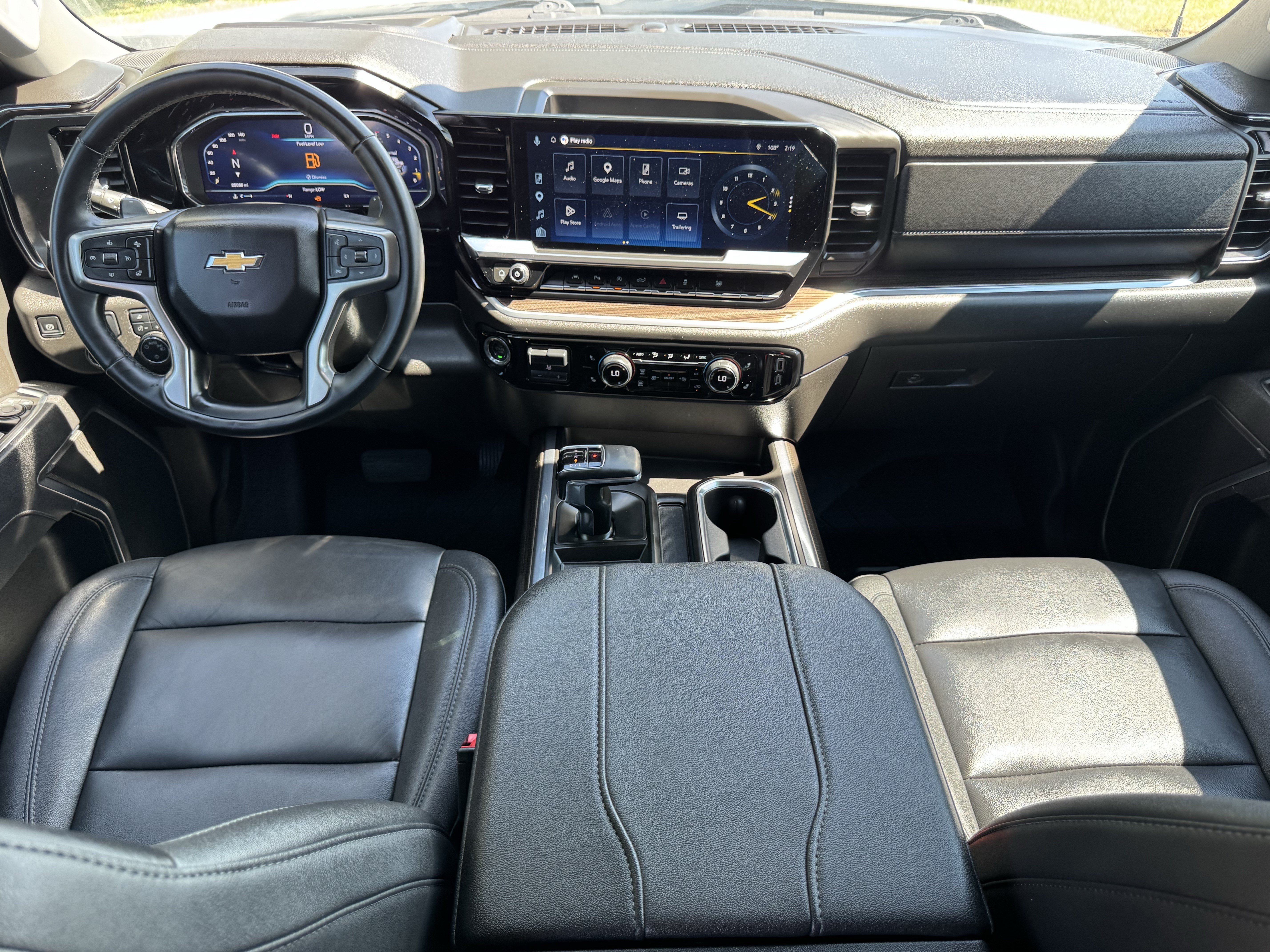 Used 2025 Chevrolet Silverado 1500 LT w/ Texas Edition Plus RWD image 9