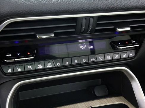 New 2026 MAZDA CX-90 Plug-In Hybrid w/Premium Sport image 33