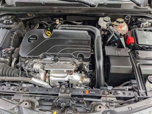 Used 2024 Chevrolet Malibu LT image 33