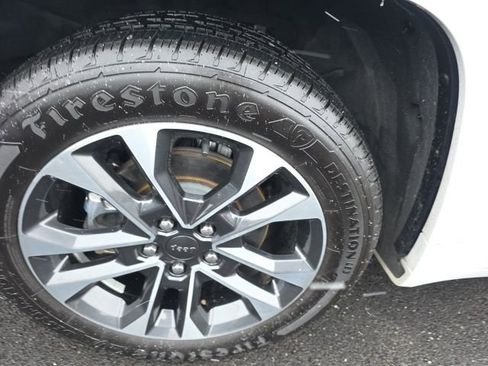 Used 2022 Jeep Grand Cherokee L Overland image 33