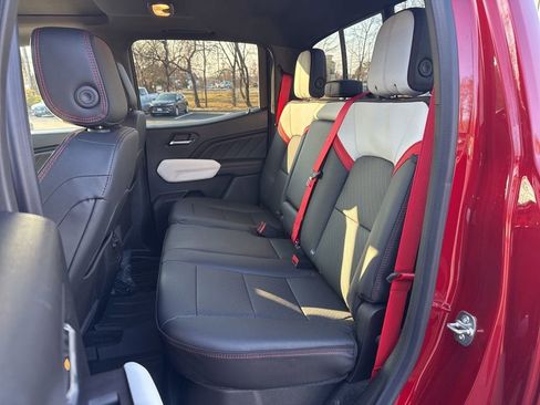 New 2026 GMC Canyon AT4X w/ LPO, Black Badging Package image 12