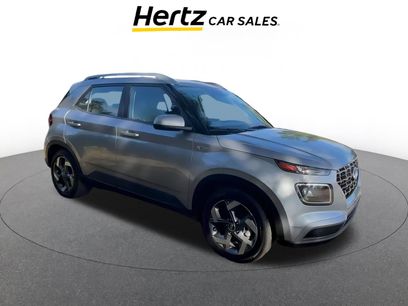 Used 2025 Hyundai Venue SEL