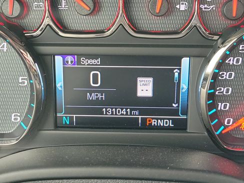 Used 2018 Chevrolet Tahoe LT image 27