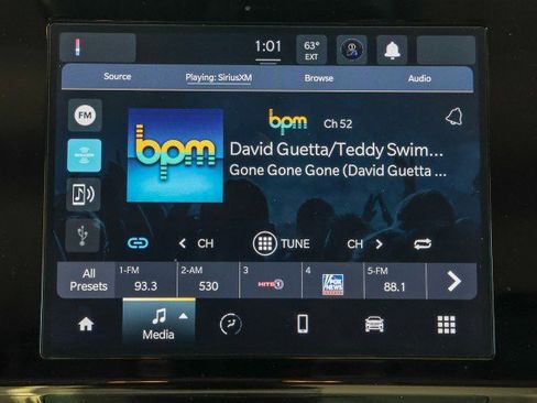 Used 2022 Jeep Compass Latitude image 14