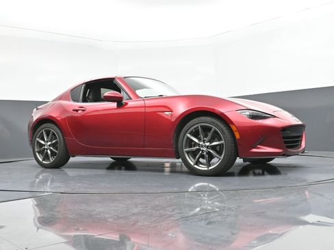 Used 2020 MAZDA MX-5 Miata RF Grand Touring image 22