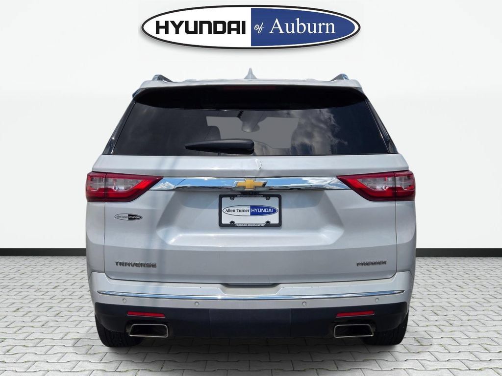 Used 2019 Chevrolet Traverse Premier w/ Driver Confidence II Package FWD image 6
