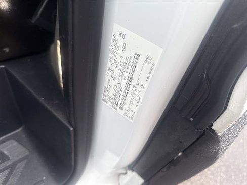 Used 2021 Ford Transit 350 XLT image 17