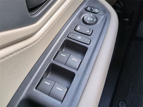 Used 2023 Honda Odyssey EX-L image 23