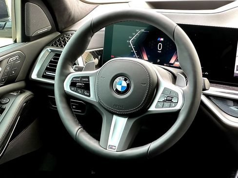 New 2026 BMW X7 xDrive40i w/ M Sport Package image 21