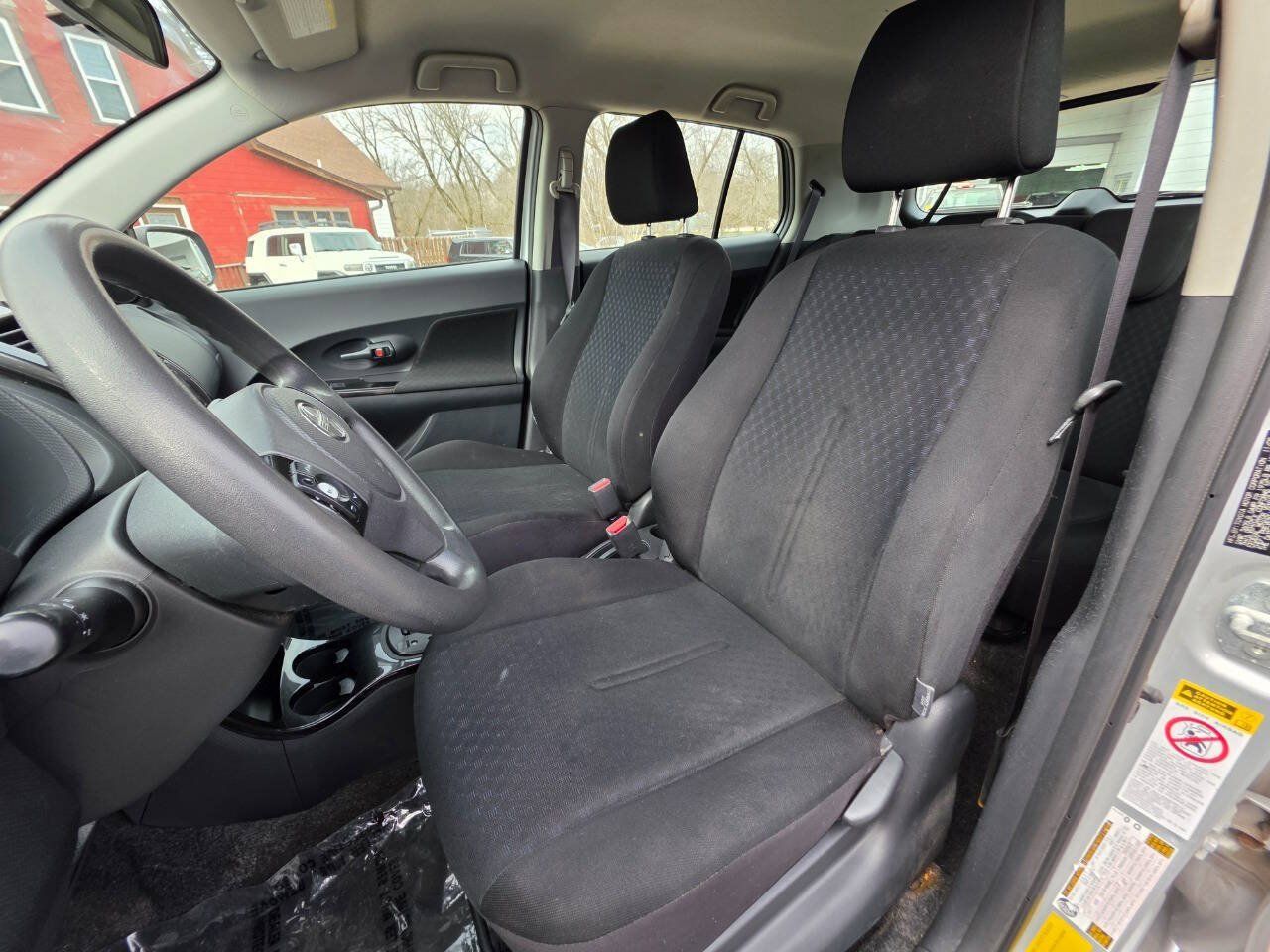 Used 2009 Scion xD FWD image 8