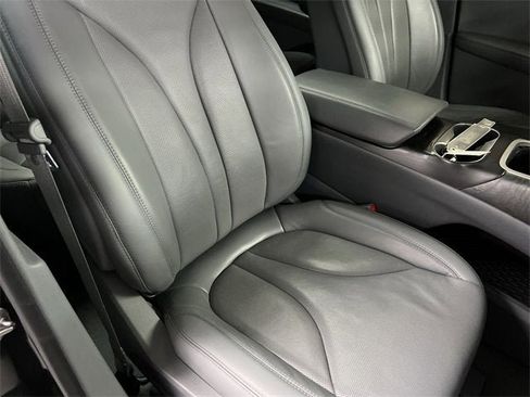 Used 2020 Lincoln Nautilus Reserve w/ Equipment Group 201A image 29