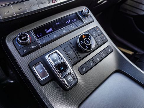 New 2026 Chevrolet Silverado EV LT image 36