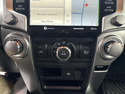 Used 2021 Toyota 4Runner SR5 Premium image 19