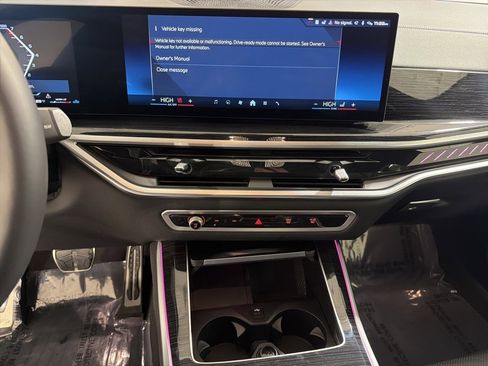 Used 2025 BMW X5 M60i w/ Climate Comfort Package image 16