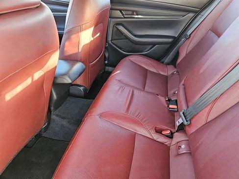 Used 2024 MAZDA MAZDA3 s image 19