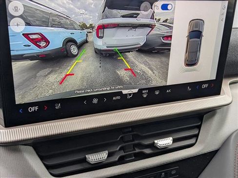 New 2026 Ford Explorer Active w/ Active Comfort Package image 12