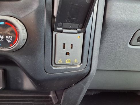 Used 2024 Ford F250 XLT image 24