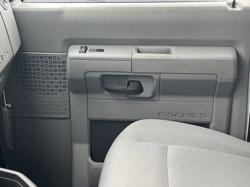 New 2026 Ford E-350 and Econoline 350 Super Duty w/ Power Equipment Group image 19