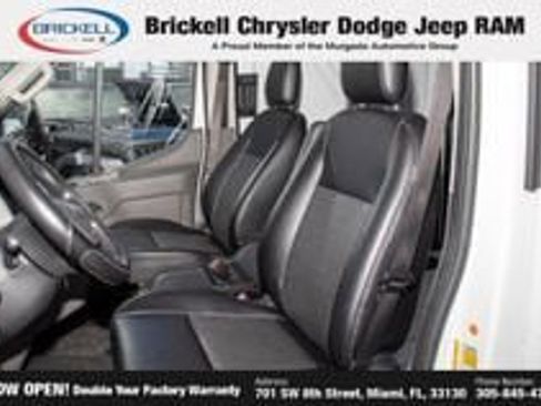 Used 2022 Ford E-Transit 148 High Roof Extended RWD image 16
