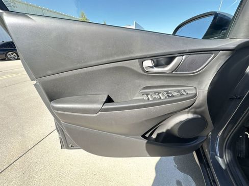 Used 2023 Hyundai Kona SEL w/ Convenience Package AWD/4WD image 23