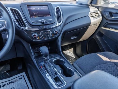 Used 2024 Chevrolet Equinox LT w/ Driver Convenience Package image 19