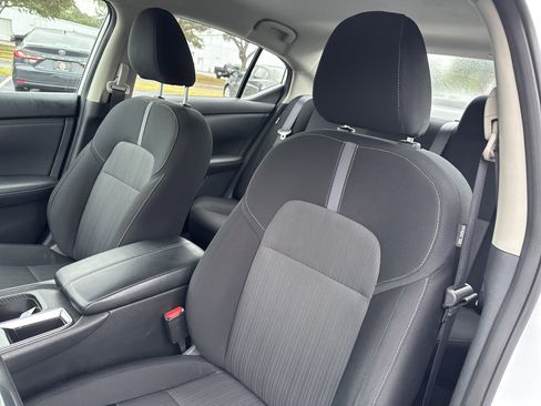 Used 2024 Nissan Sentra SV image 14