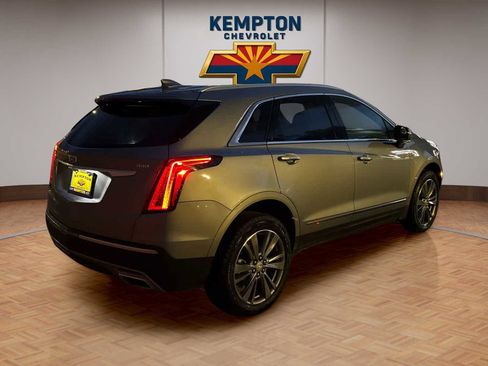 Used 2025 Cadillac XT5 Premium Luxury image 6