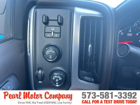 Used 2017 GMC Sierra 1500 SLT w/ SLT Premium Package AWD/4WD image 14
