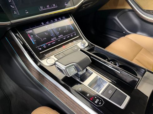 Used 2020 Audi A8 L 4.0T w/ Executive Package AWD/4WD image 17