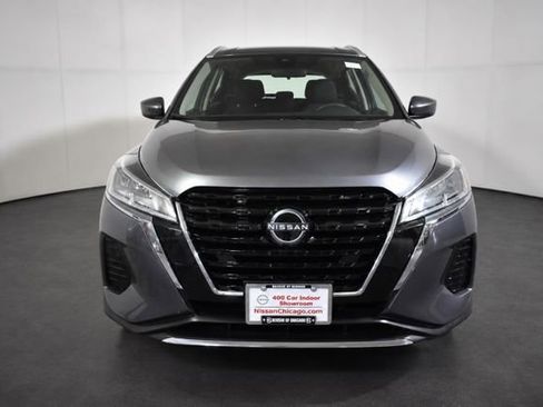 Certified 2023 Nissan Kicks SV FWD image 2