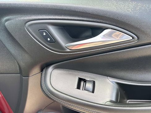 Used 2024 Buick Encore GX Preferred FWD image 15