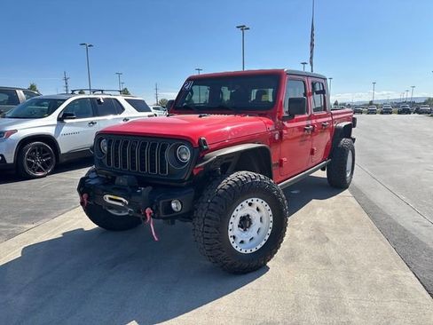 Used 2021 Jeep Gladiator Sport AWD/4WD image 7