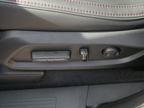 Certified 2026 Honda Pilot Black Edition image 20