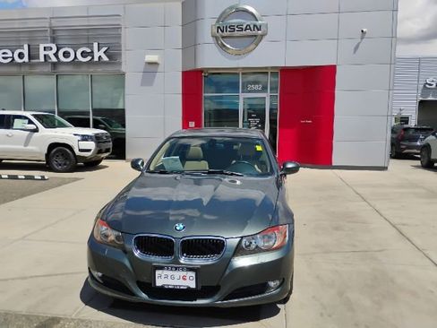 Used 2011 BMW 328i xDrive Sedan AWD/4WD image 2