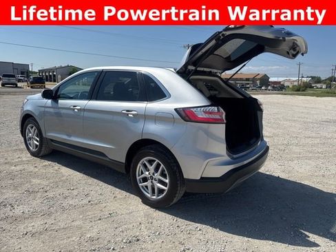 Used 2024 Ford Edge SEL image 4