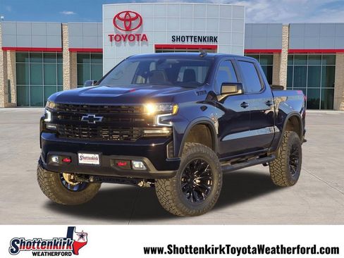 Used 2021 Chevrolet Silverado 1500 LT Trail Boss AWD/4WD image 1