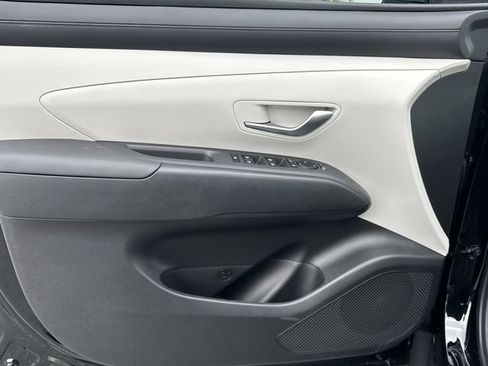 Used 2026 Hyundai Tucson SEL FWD image 10