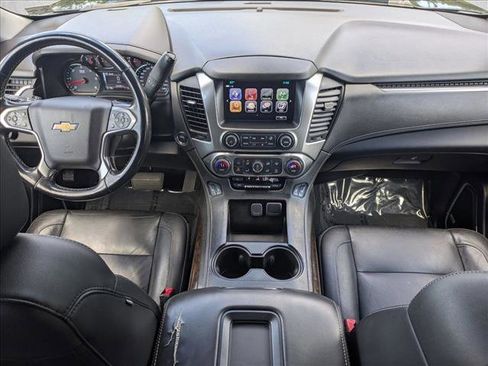 Used 2020 Chevrolet Tahoe LT w/ Luxury Package AWD/4WD image 18