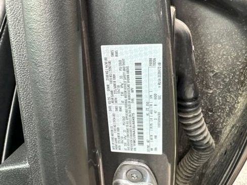 Used 2025 Ford Escape ST-Line Select AWD/4WD image 46