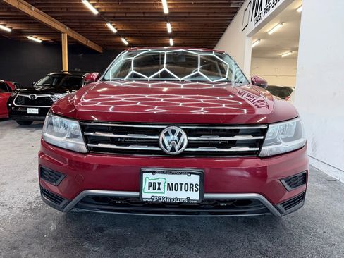 Used 2019 Volkswagen Tiguan SE image 3