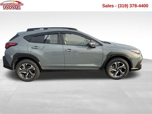Used 2024 Subaru Crosstrek 2.0i Premium image 7