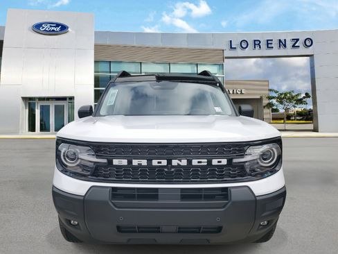 New 2025 Ford Bronco Sport Outer Banks w/ Outer Banks Tech Package+ image 2