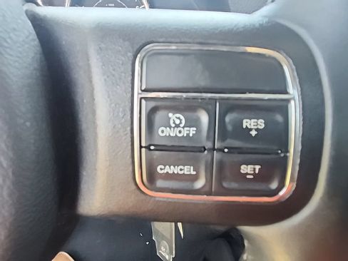 Used 2015 Jeep Wrangler Unlimited Rubicon w/ Max Tow Package AWD/4WD image 14