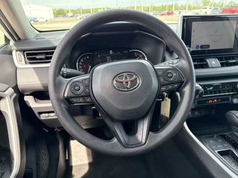 Used 2025 Toyota RAV4 LE FWD image 11